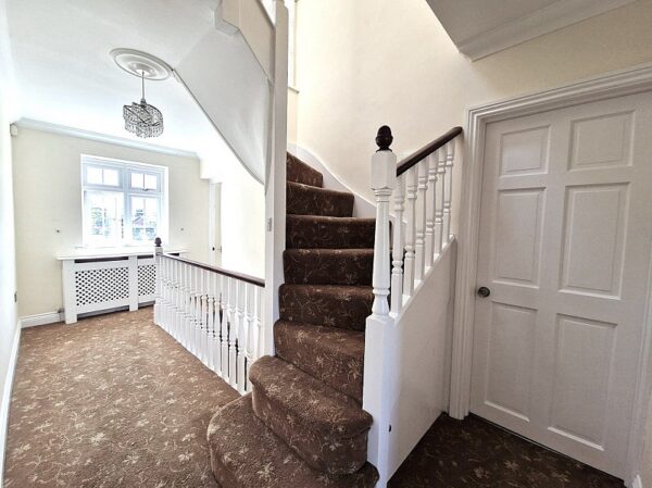 Priory Road, Romford, Essex. RM3 9AL