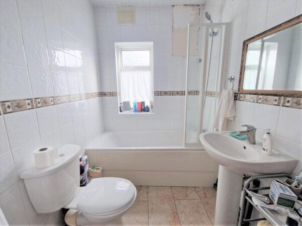 Lowbrook Road, Ilford IG1 2HD