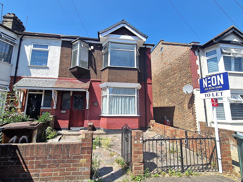 Bridge End, Walthamstow E17 4ES