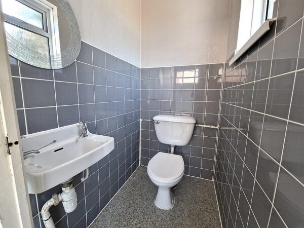 Bridge End, Walthamstow E17 4ES