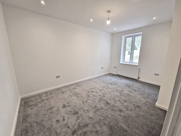 Manford Way, Chigwell, Essex. IG7 4JH