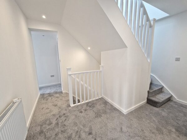 Manford Way, Chigwell, Essex. IG7 4JH