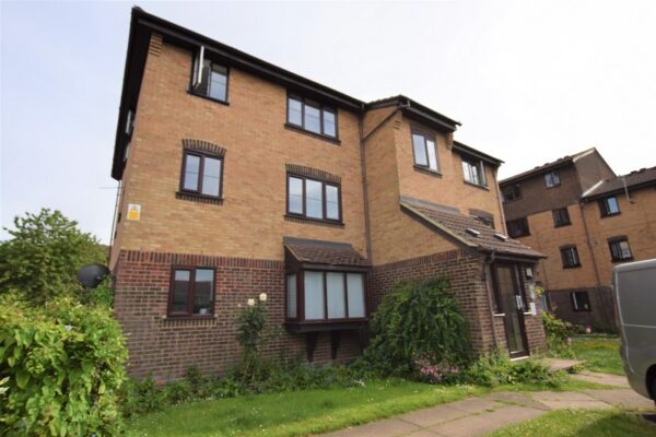 Conway Gardens, Grays, Essex. RM17 6HQ
