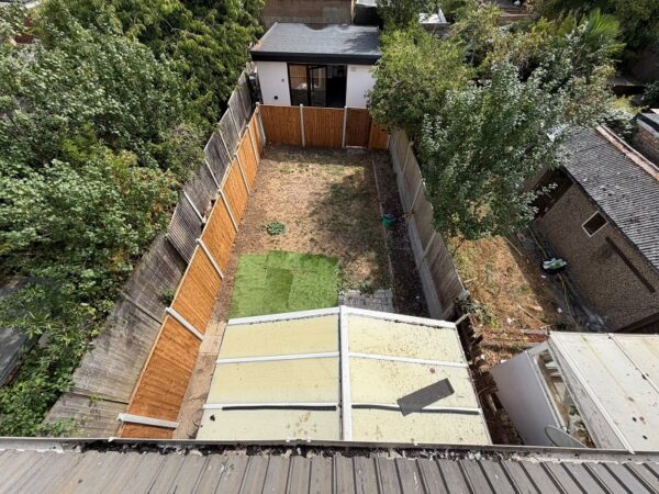 Dovedale Avenue, Clayhall IG5 0QF