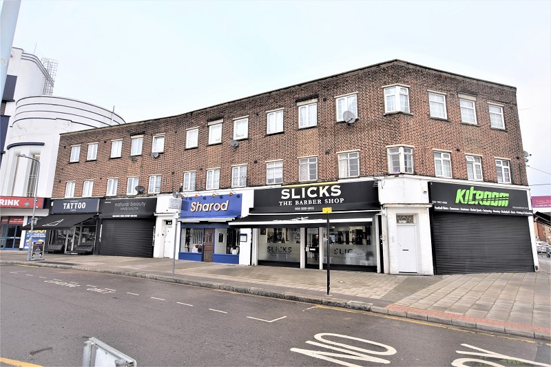 High Street, Barkingside, Ilford, Essex. IG6 2EZ
