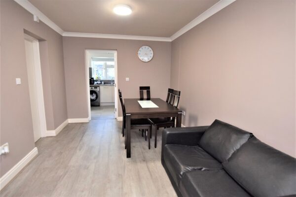 Thorold Road, Ilford, Essex. IG1 4EX