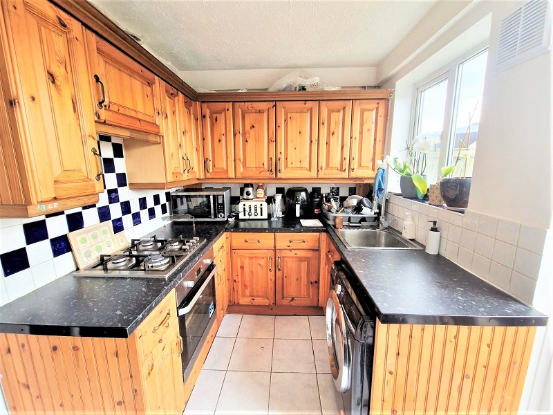 West Road, Chadwell Heath RM6 6YA