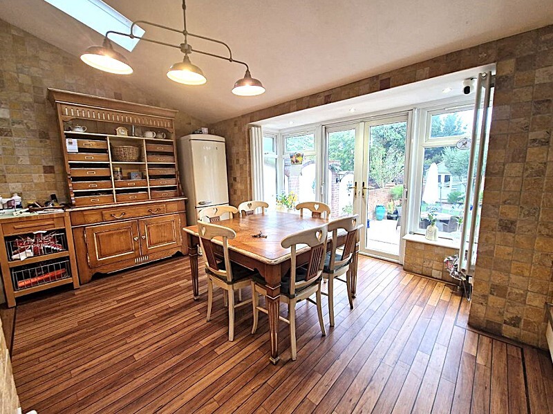 Meadowside Road, Corbets Tey, Upminster, Essex. RM14 3YT