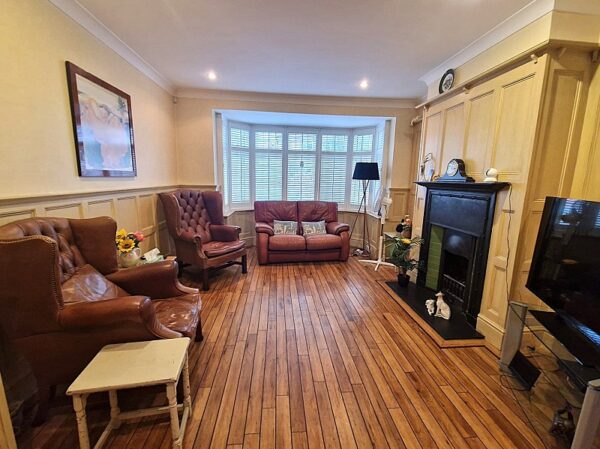 Meadowside Road, Corbets Tey, Upminster, Essex. RM14 3YT