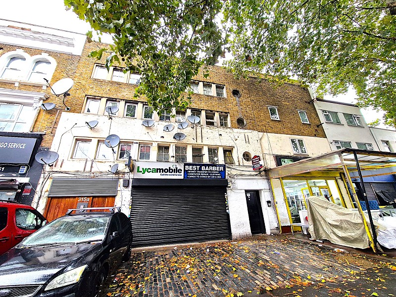 Barking Road, Plaistow, London E13 8EE